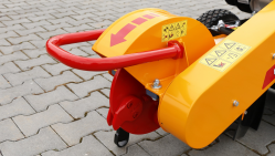 Lehká ruční fréza na pařezy s motorem Kohler F 360 SW/14